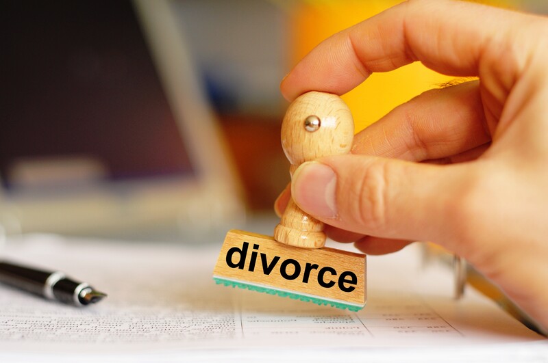 Can you ask a court for a divorce be postponed?